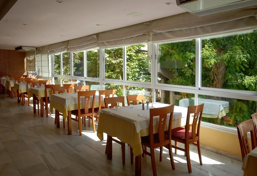 Hotel Monarque El Rodeo Marbella 3*,  Spain