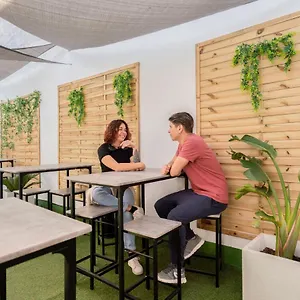 Casa Barcelo Camp Nou Barcelona Hostel L'Hospitalet de Llobregat