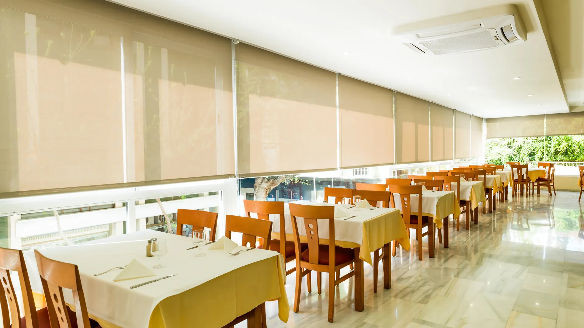 Hotel Monarque El Rodeo マルベーリャ 3*,