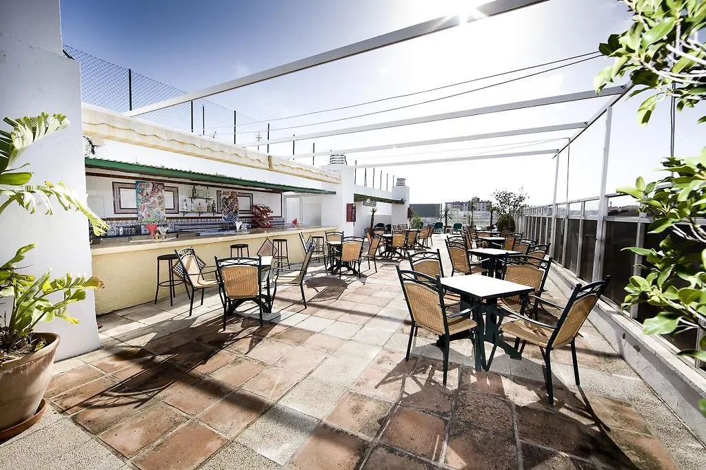 Hotel Monarque El Rodeo マルベーリャ 3*,