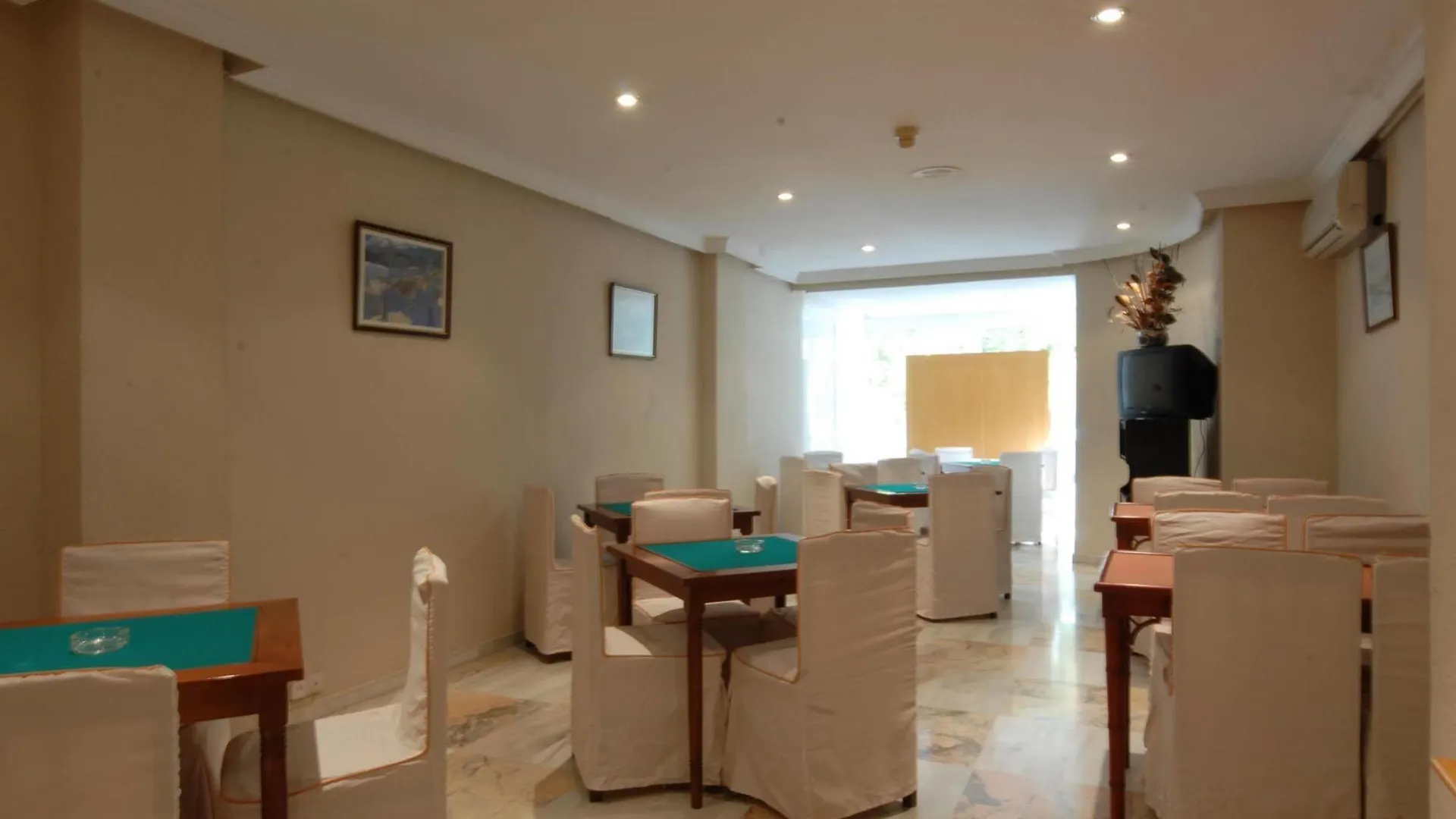 ***  Hotel Monarque El Rodeo マルベーリャ スペイン